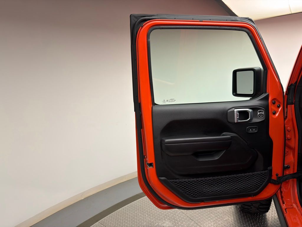 Thumbnail: 2020 Jeep Wrangler - 9