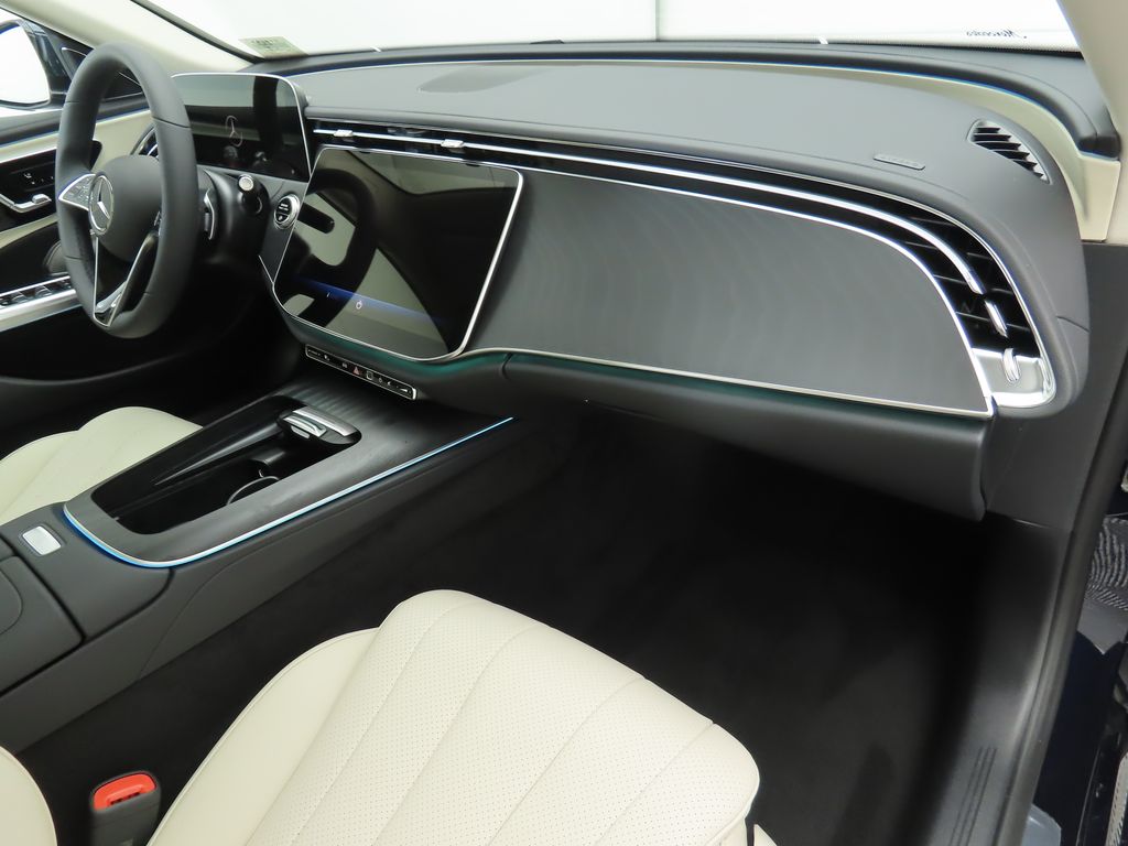 Thumbnail: 2026 Mercedes-Benz E-Class - 17