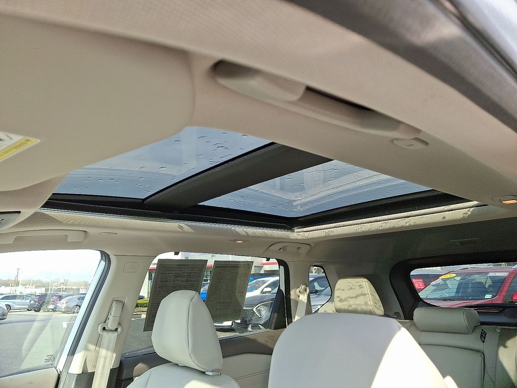 Thumbnail: 2022 Nissan Rogue - 15