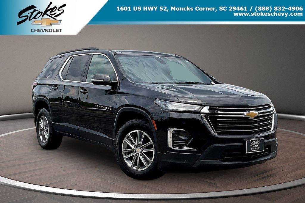 2023 Chevrolet Traverse Negro (Mosaic Black Metallic) SUV/Crossover Todo terreno 9 velocidades Automática