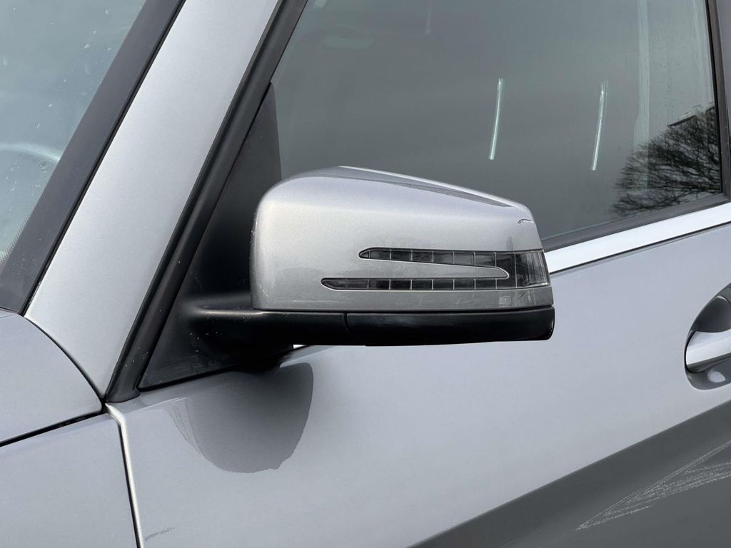 Thumbnail: 2014 Mercedes-Benz GLK - 2