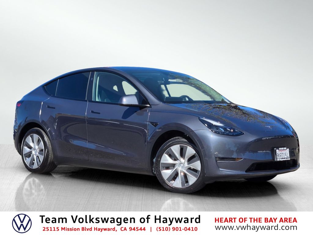 2023 Tesla Model Y Long Range AWD