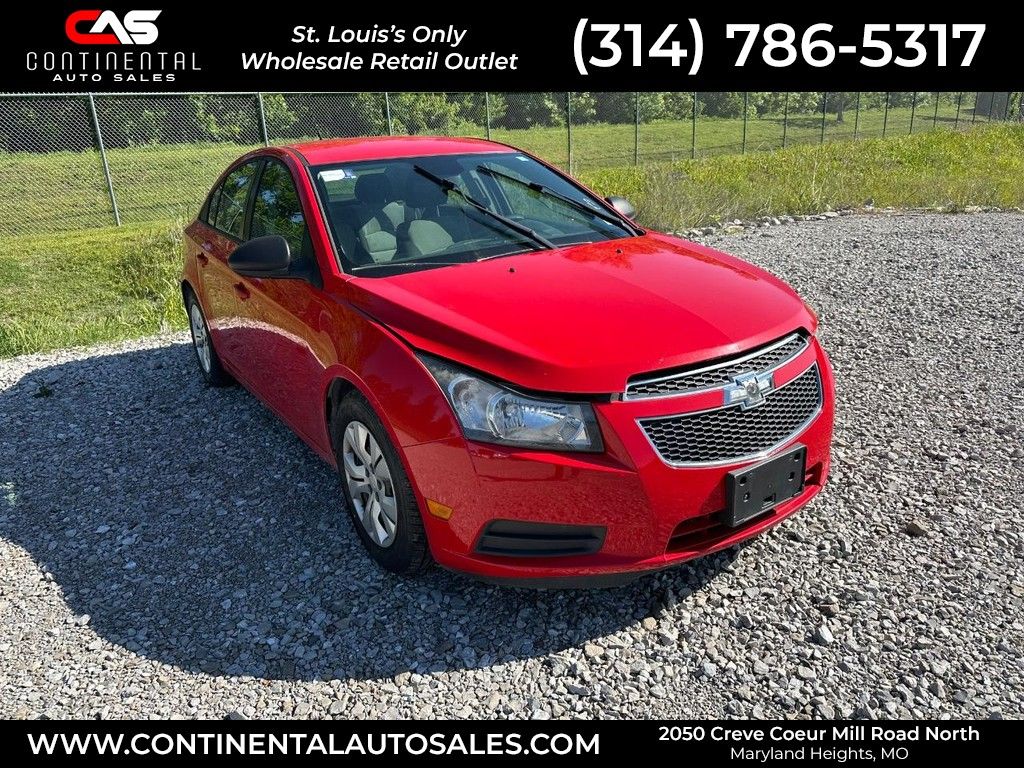 Red Hot 2014 Chevrolet Cruze Sedan Front-Wheel Drive 6-Speed Automatic Overdrive
