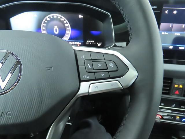 Thumbnail: 2026 Volkswagen Jetta - 12