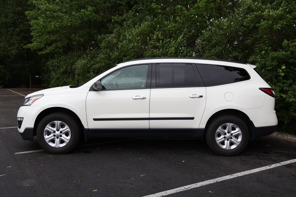 2013 Chevrolet Traverse LS 4