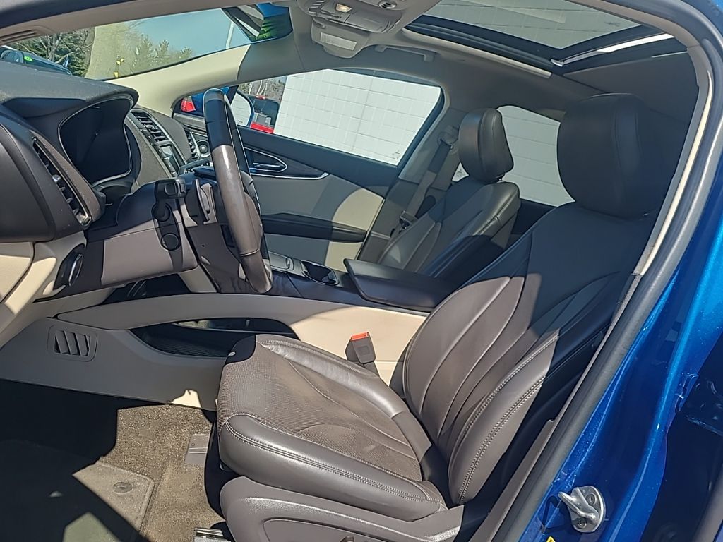 used 2020 Lincoln Nautilus car, priced at $19,990