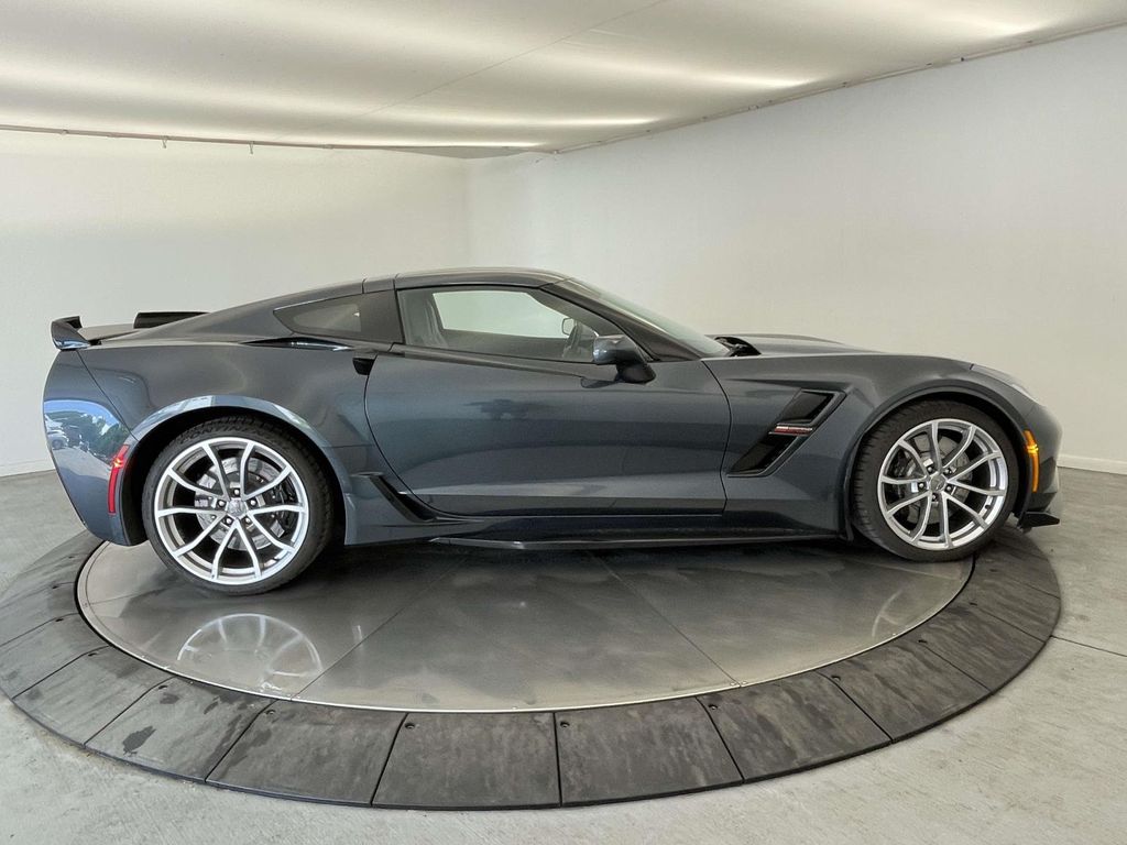 2019 Chevrolet Corvette Grand Sport - 7