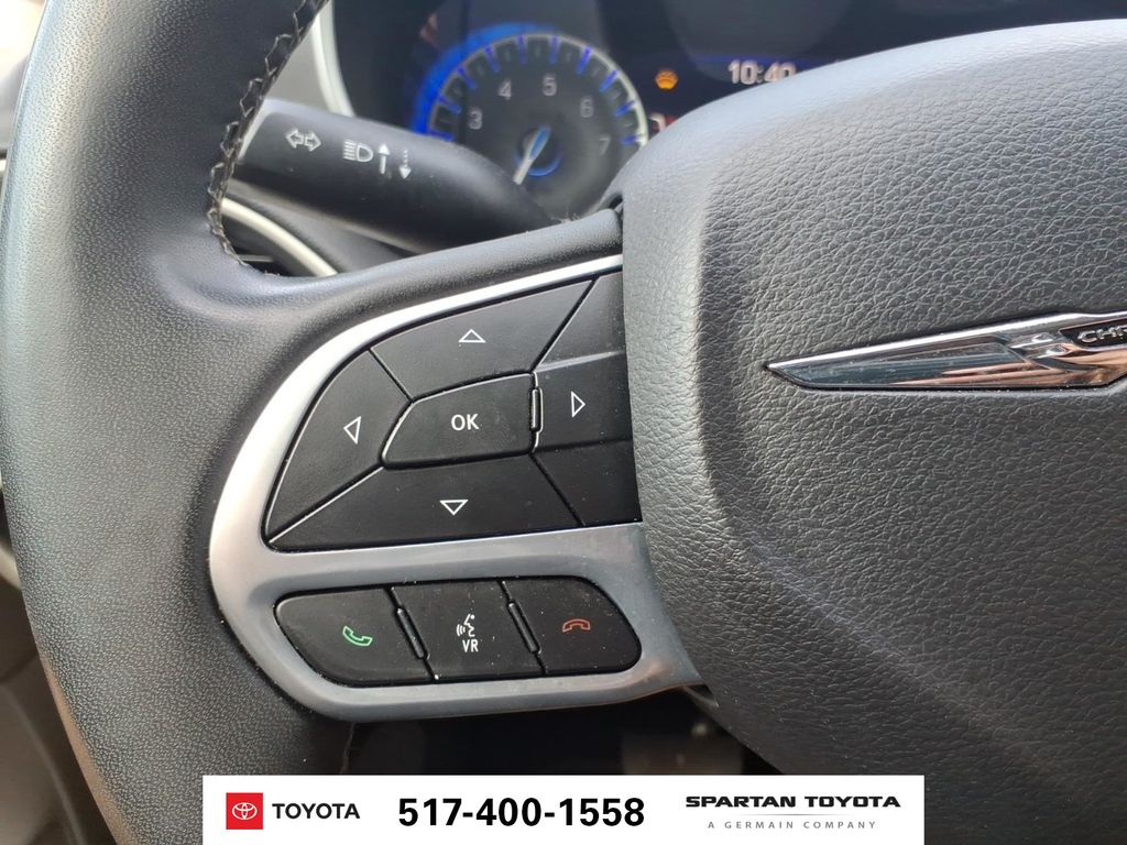Used 2024 Black Chrysler Touring L image 17