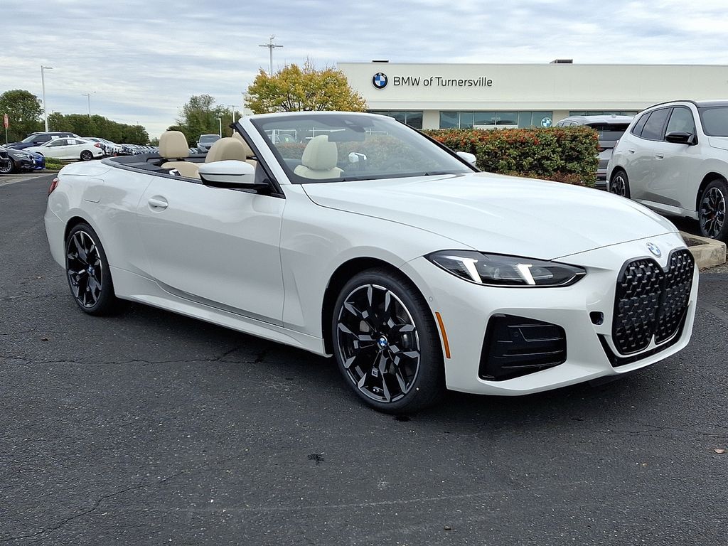 Thumbnail: 2026 BMW 4 Series - 2