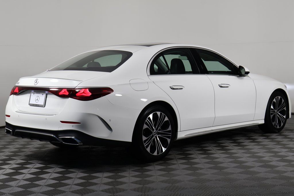 Thumbnail: 2026 Mercedes-Benz E-Class - 2