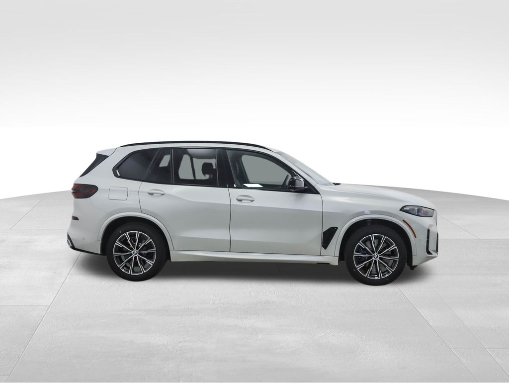 2025 BMW X5 M60i 6