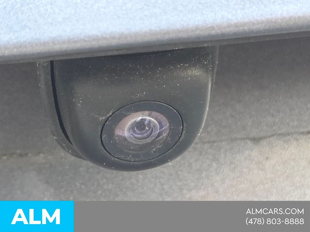 Used 2018 Gray Hyundai SEL image 18
