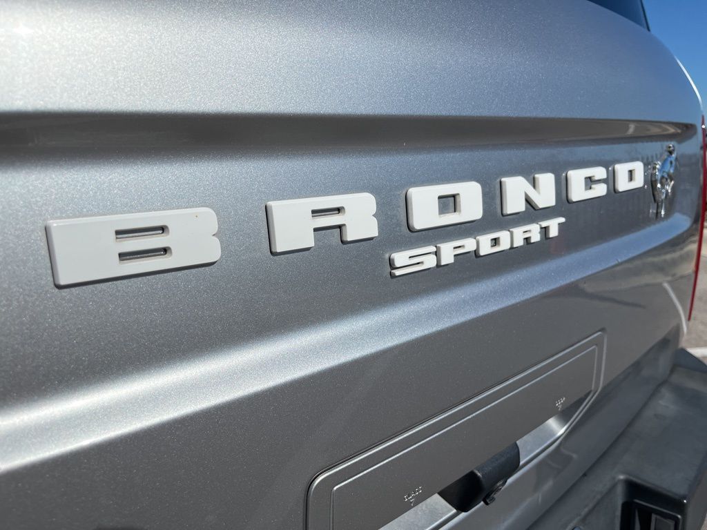 Thumbnail: 2021 Ford Bronco Sport - 9
