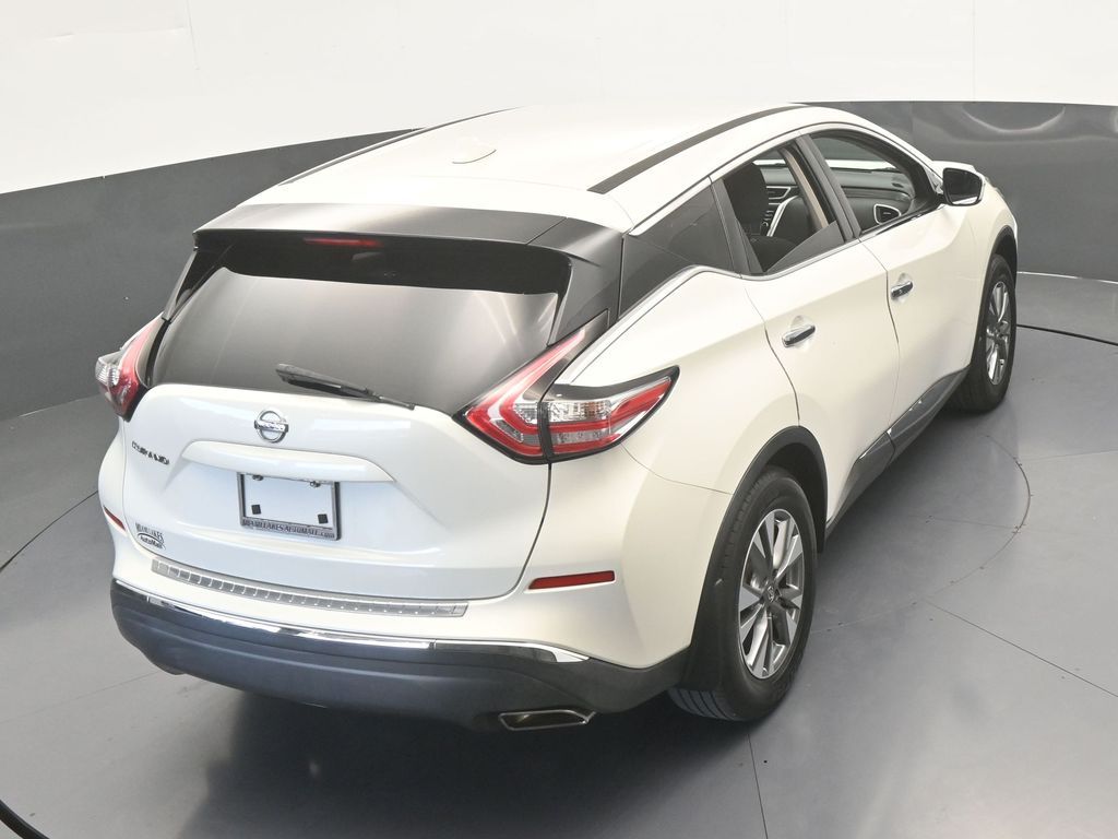Used 2018 Pearl White Nissan S image 47
