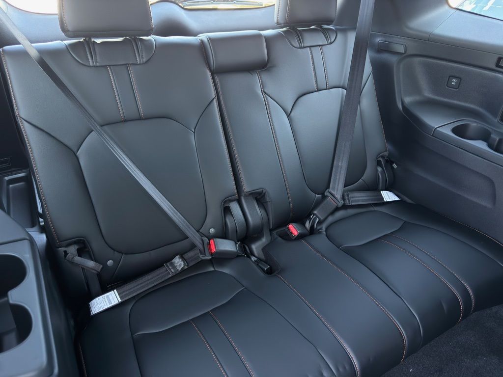 2025 Honda Pilot TrailSport White at Community Honda