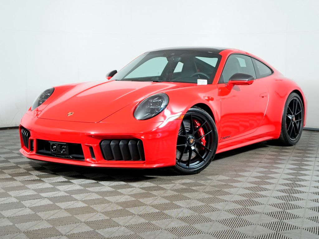 2025 Porsche 911 Carrera GTS Coupe RWD