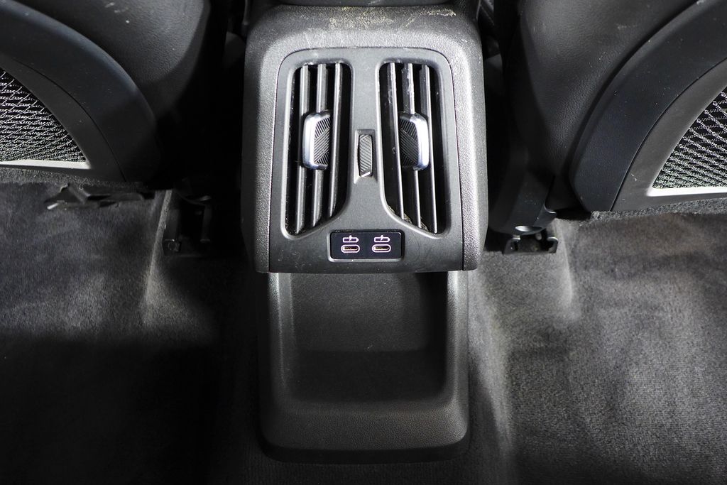 Thumbnail: 2023 BMW X1 - 24