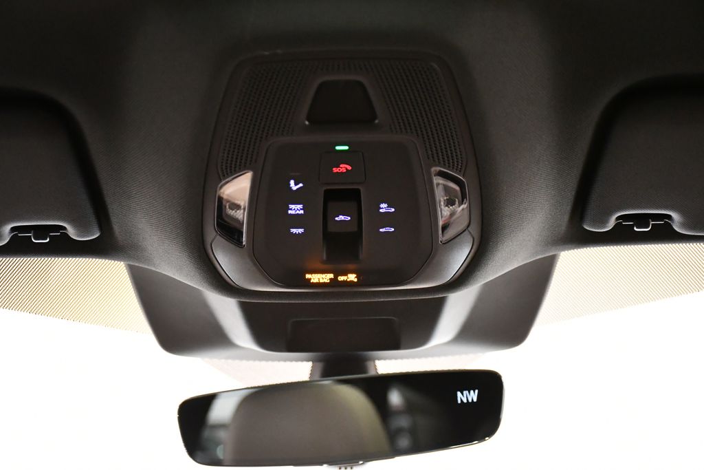 Thumbnail: 2025 Audi Q5 - 18