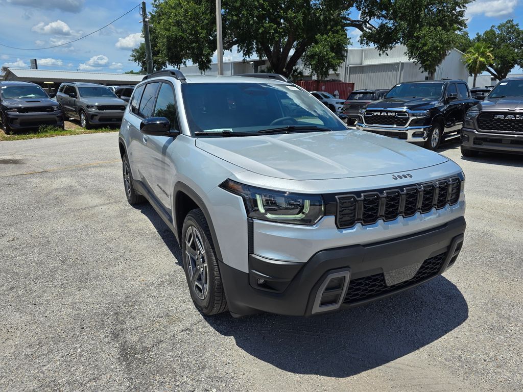 2026 Jeep Cherokee Laredo