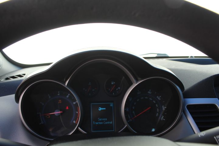 Used Car 2013 Chevrolet Cruze  Ls For Sale Under $10,000 In Georgetown, Texas