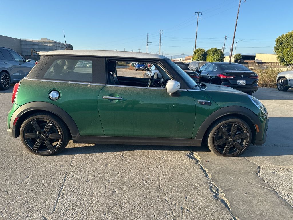 2022 MINI Cooper S Signature 4