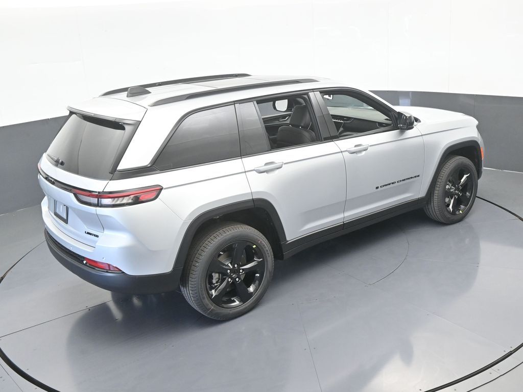 New 2025 Silver Zynith Jeep Limited image 47
