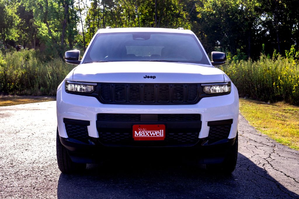 New Car 2025 Jeep Grand Cherokee L  Altitude For Sale Under $50,000 In Taylor, Texas