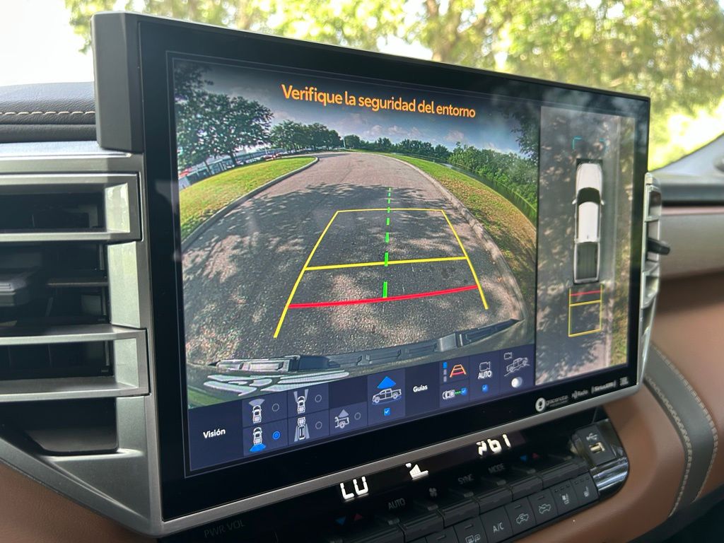 2023 Toyota Tundra 1794 Edition 18
