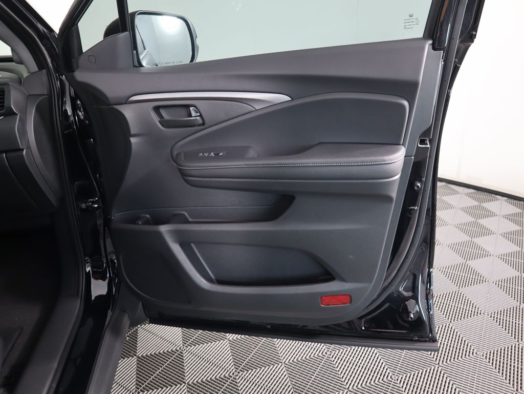 Thumbnail: 2026 Honda Ridgeline - 25