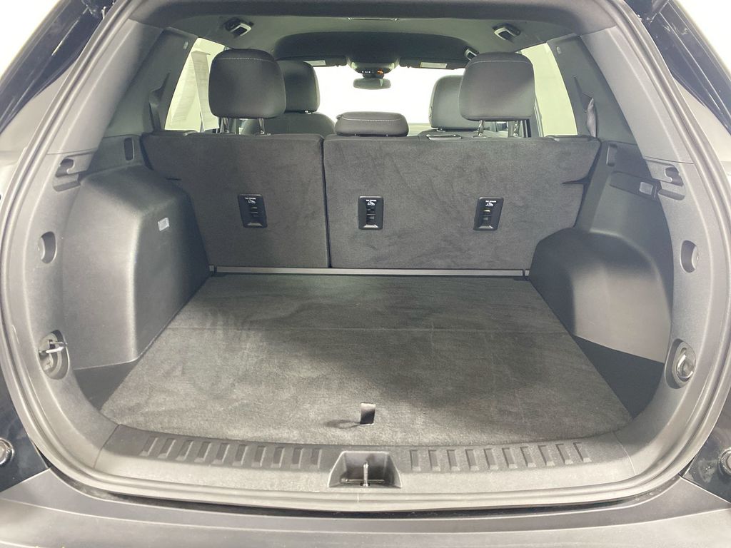 2025 Chevrolet Equinox LT photo