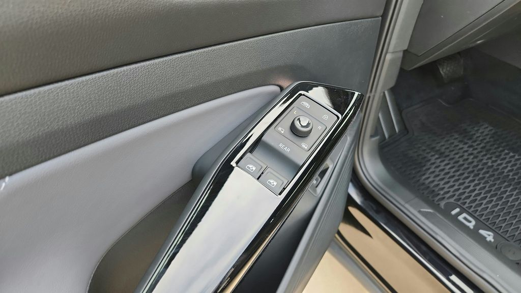 2025 Volkswagen ID.4