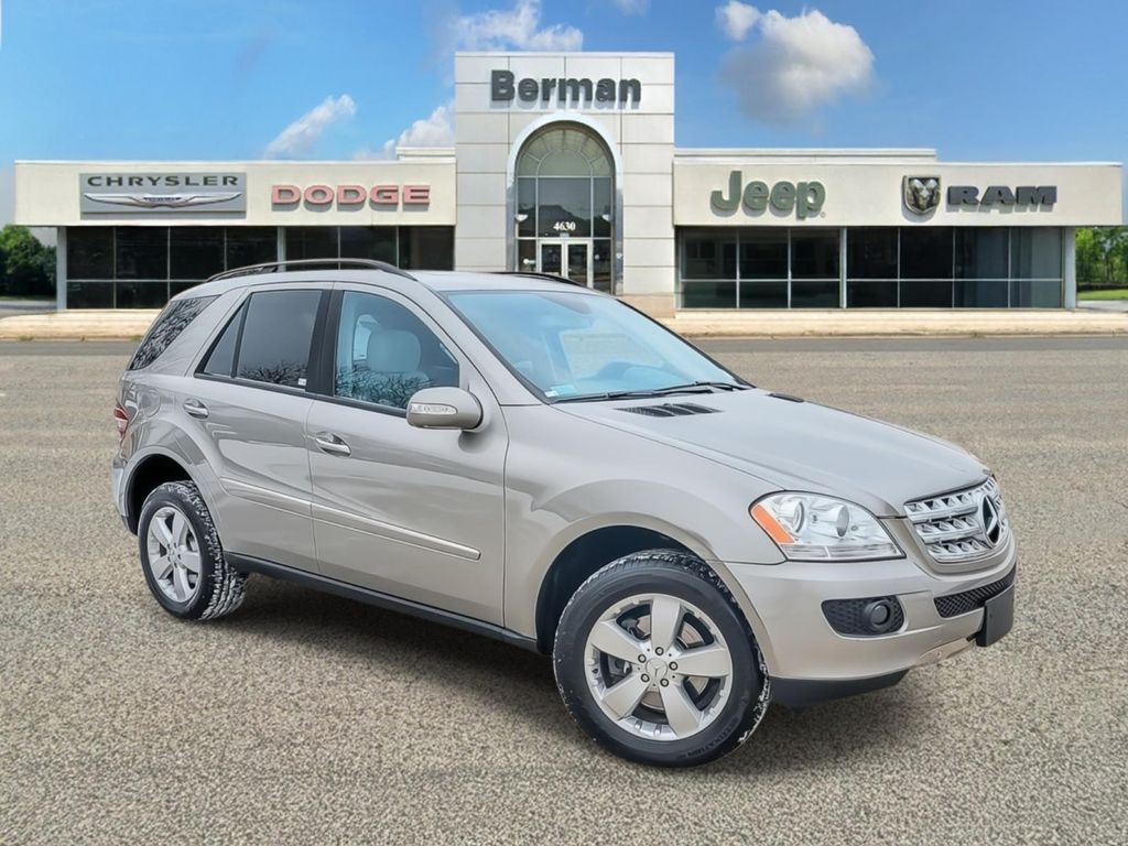 2006 Mercedes-Benz M-Class ML 500 4MATIC