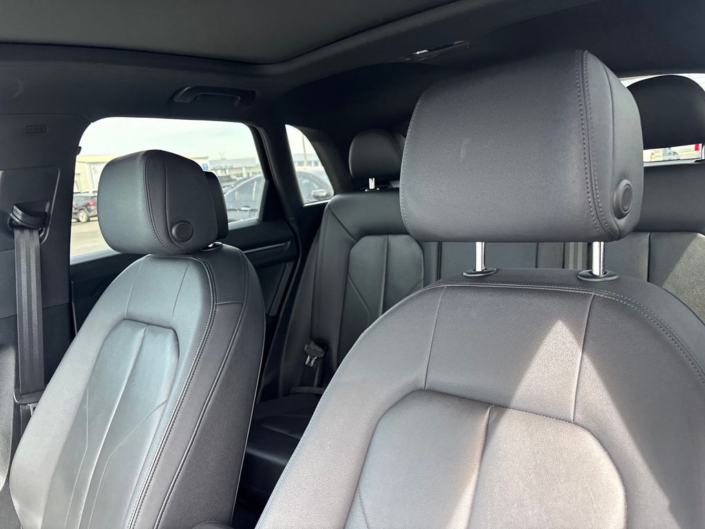 Used Car 2025 Audi Q3  Premium For Sale Under $35,000 In Austin, Texas