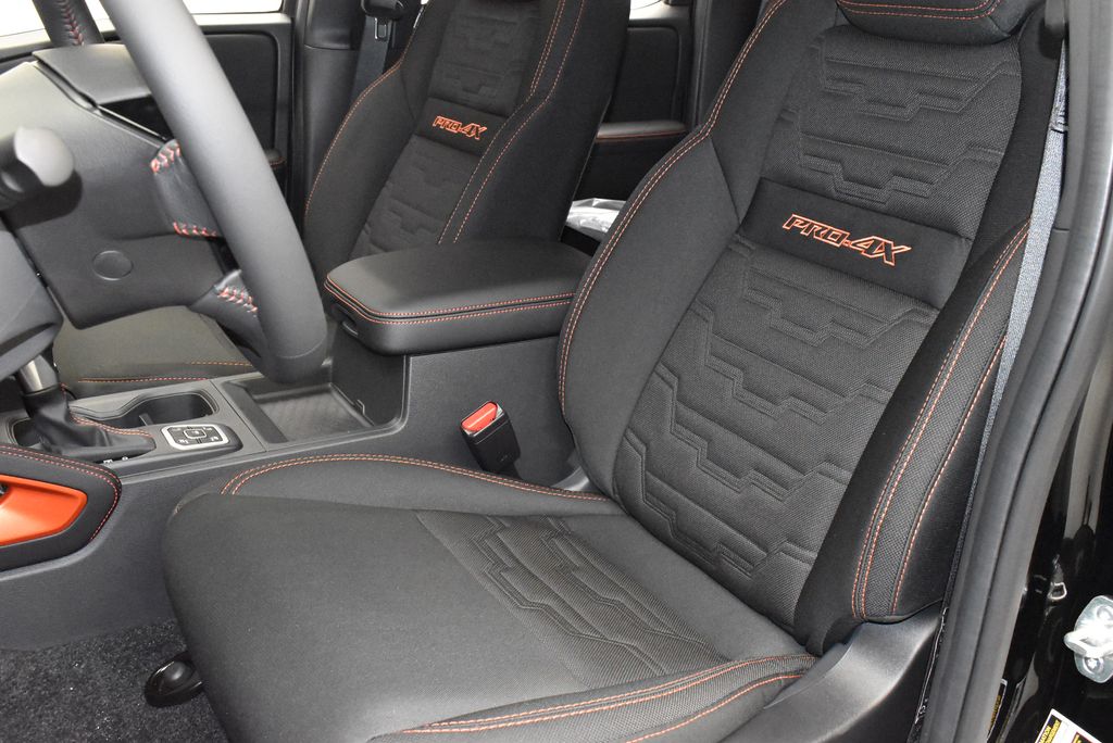 Thumbnail: 2026 Nissan Frontier - 17