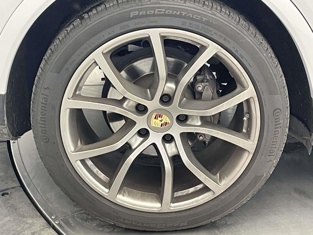 2023 Porsche Cayenne S Platinum Edition White at Audi Porsche Sewickley