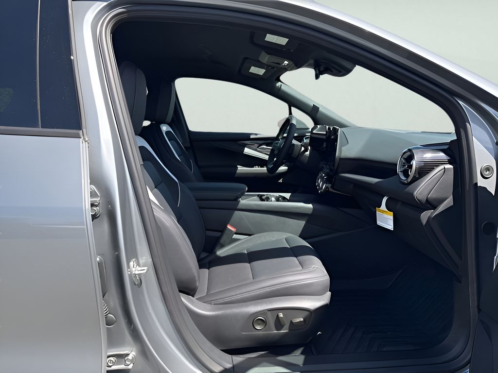 2025 Chevrolet Blazer EV LT - Photo 10