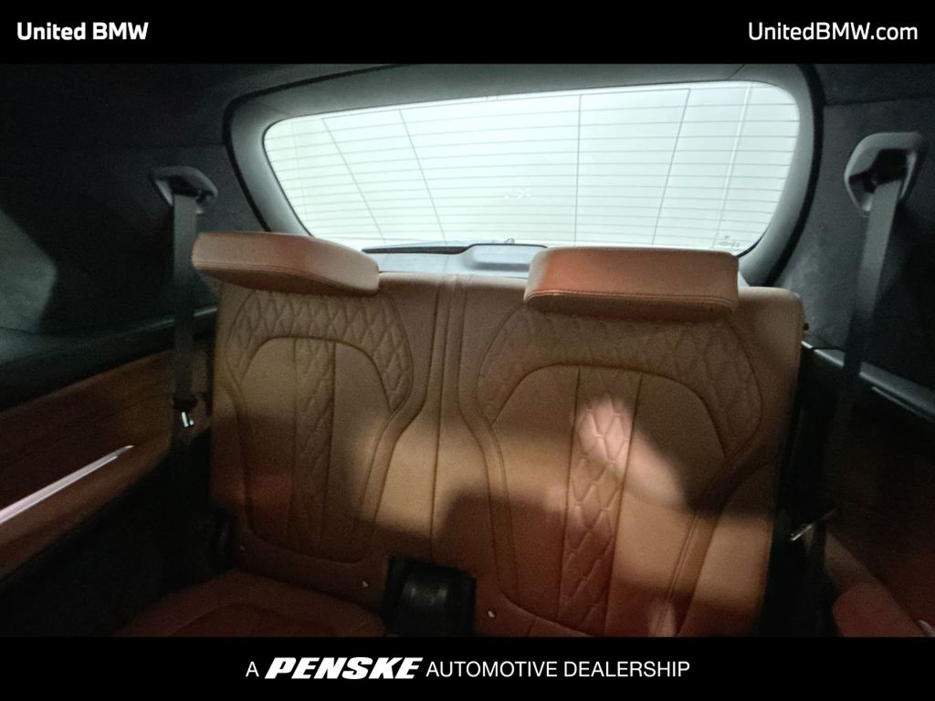 Thumbnail: 2026 BMW X7 - 22