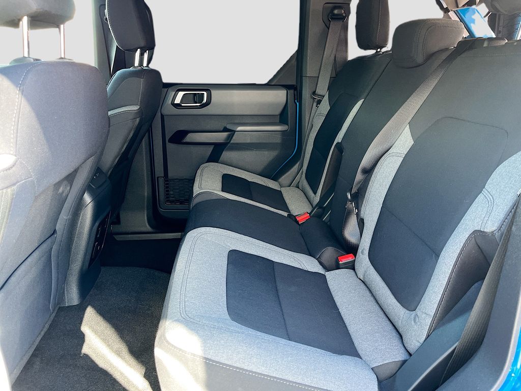2023 Ford Bronco 4-Door Base - Photo 22
