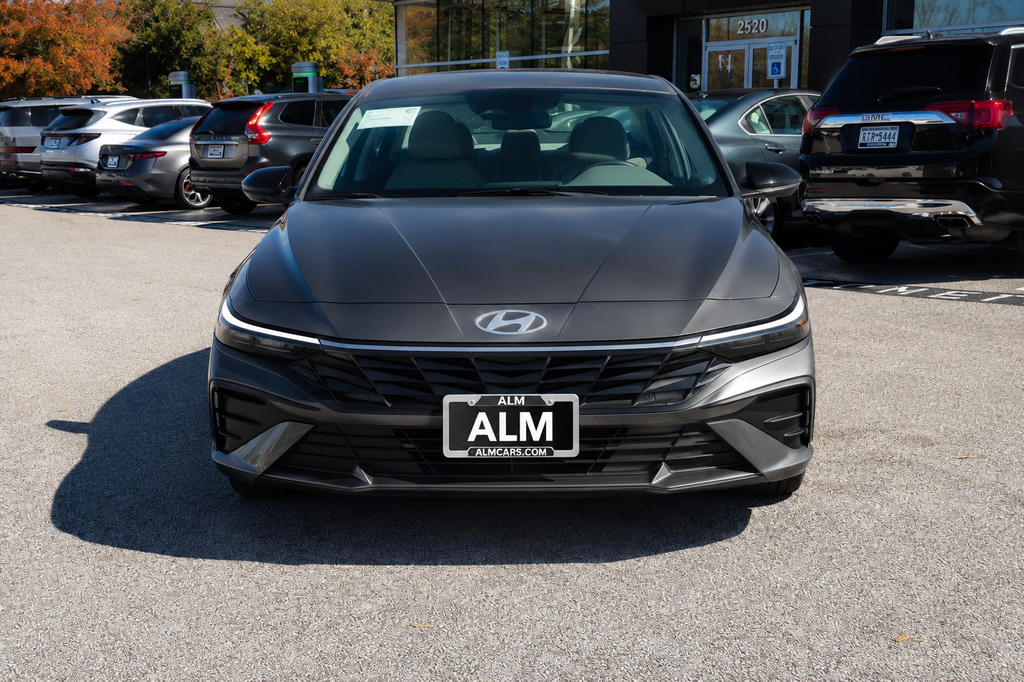 New 2026 Gray Hyundai SEL Sport Plus image 2