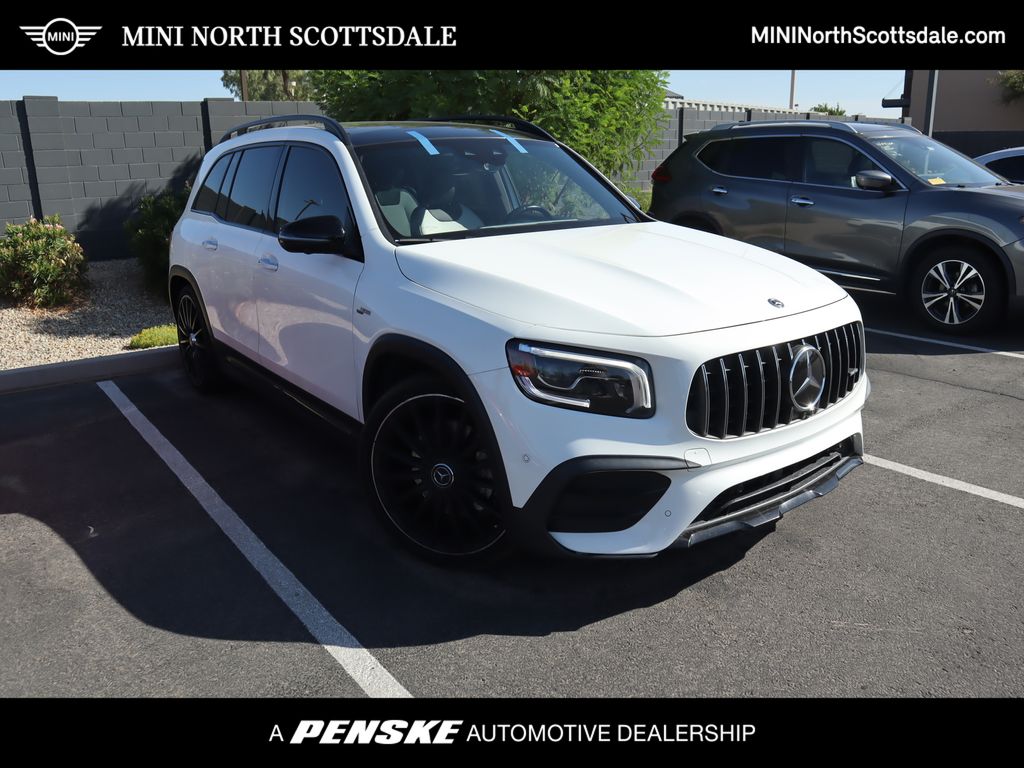 Thumbnail: 2021 Mercedes-Benz GLB - 1