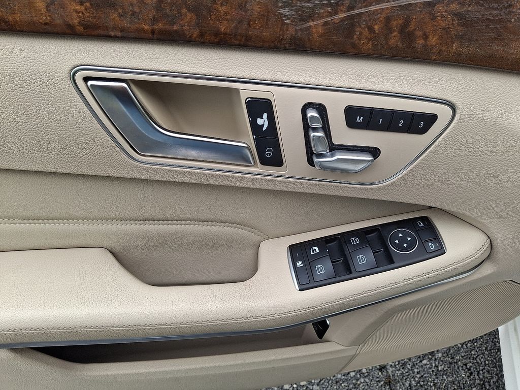 2014 Mercedes-Benz E-Class E 350 12