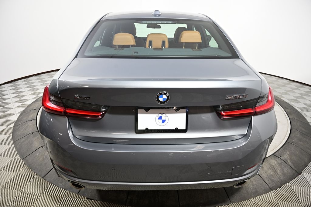 Thumbnail: 2025 BMW 3 Series - 4