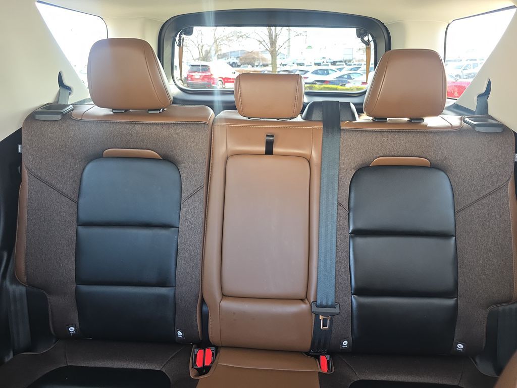 Certified Used 2025 Black Ford Outer Banks image 37