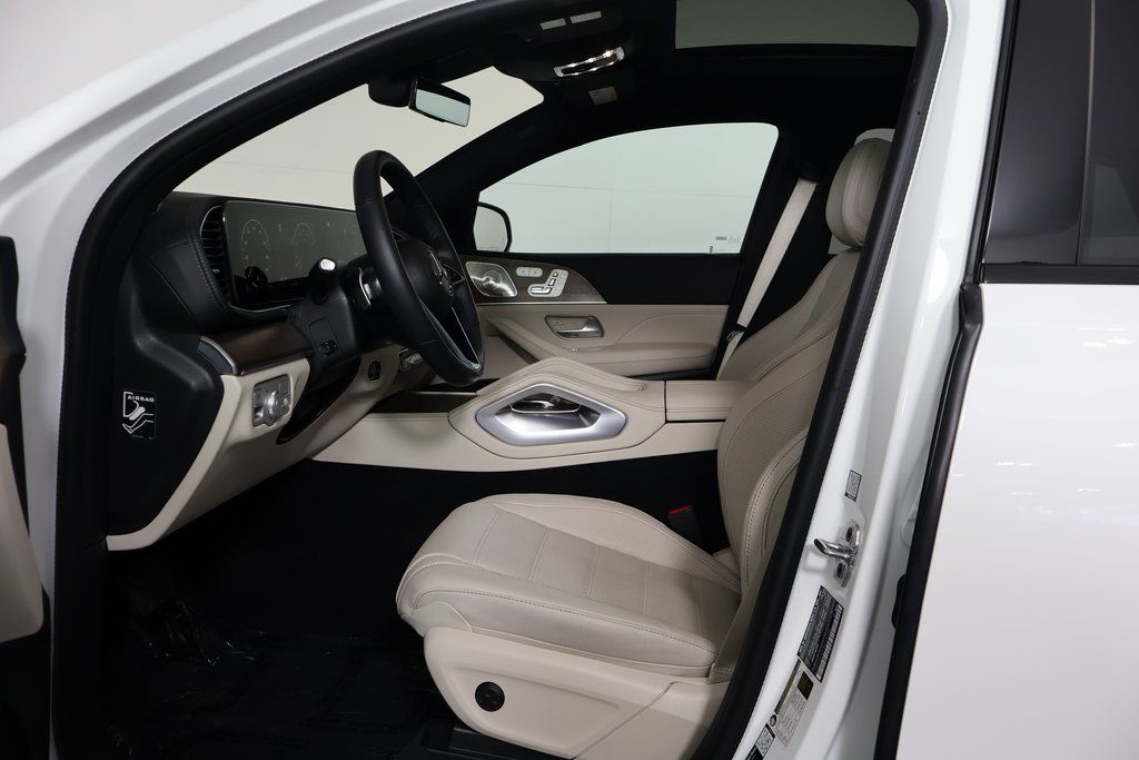 Thumbnail: 2026 Mercedes-Benz GLE - 10