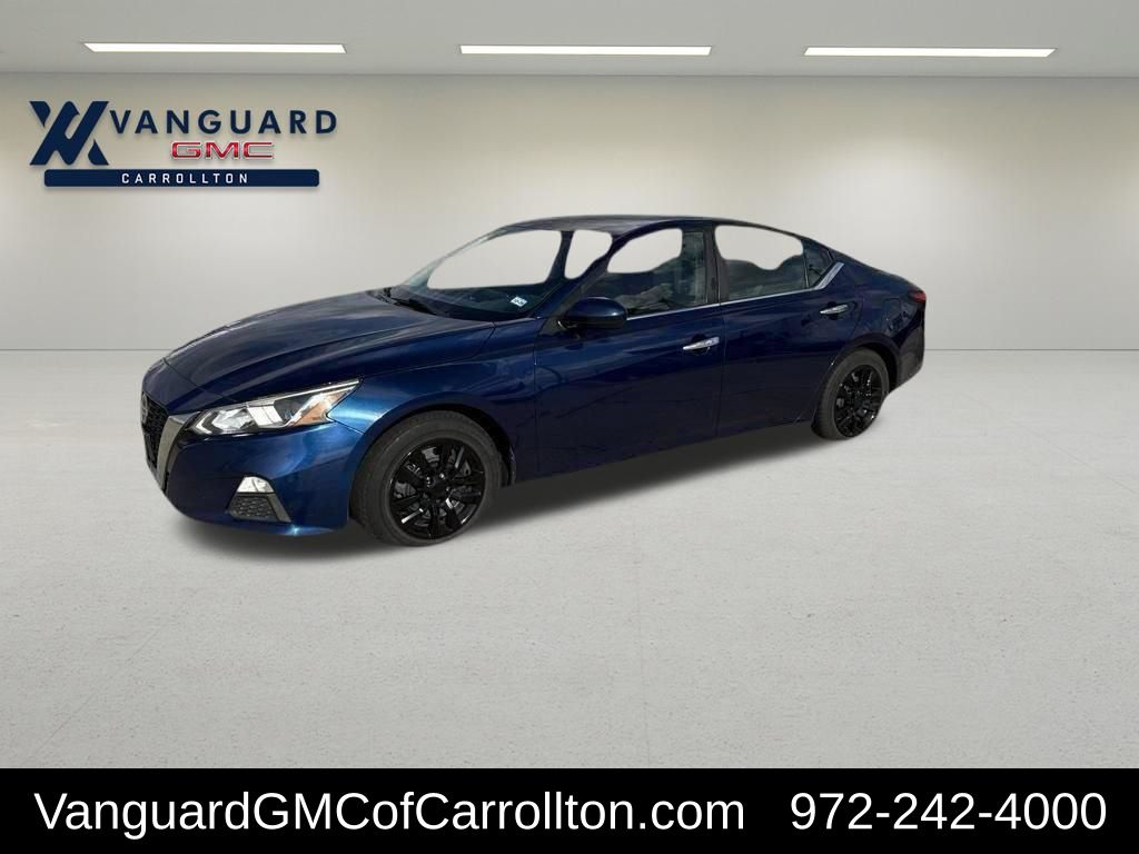 Deep Blue Pearl 2020 Nissan Altima Sedan Front-Wheel Drive Continuously Variable Transmission