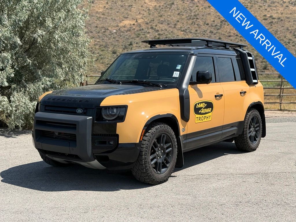 2022 Land Rover Defender 110 X-Dynamic SE AWD
