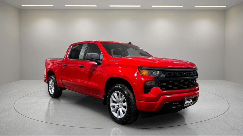 2022 Chevrolet Silverado 1500 Custom