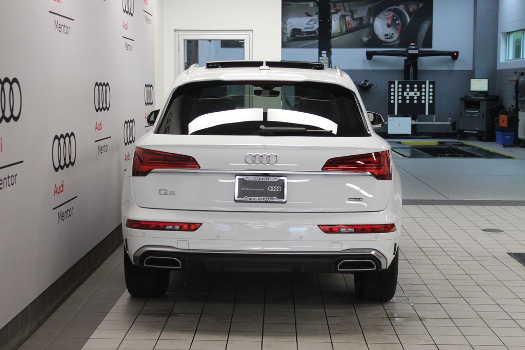 Thumbnail: 2024 Audi Q5 - 5