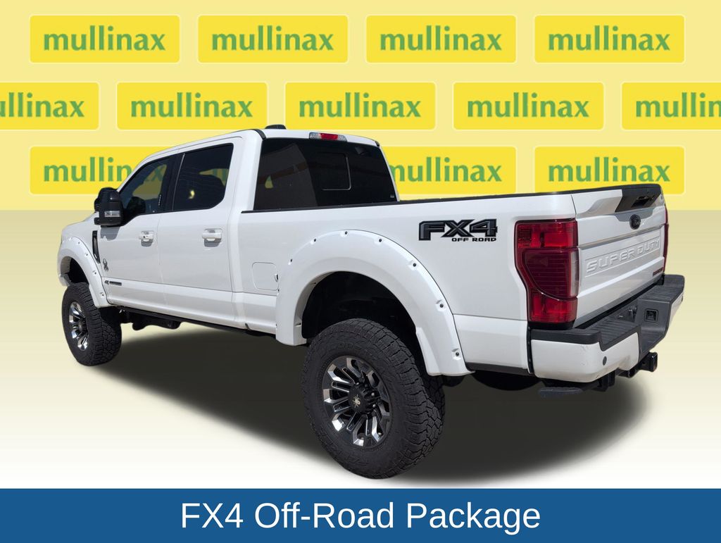 Used 2022 White Ford Lariat image 9