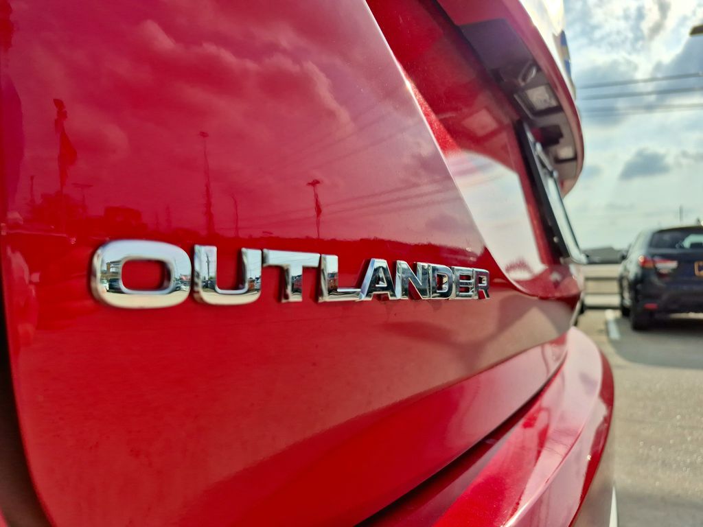 2026 Mitsubishi Outlander ES Red at North Houston Mitsubishi